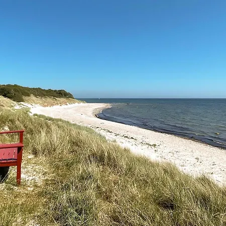 Stunning In Aakirkeby With Wifi Vester Somarken